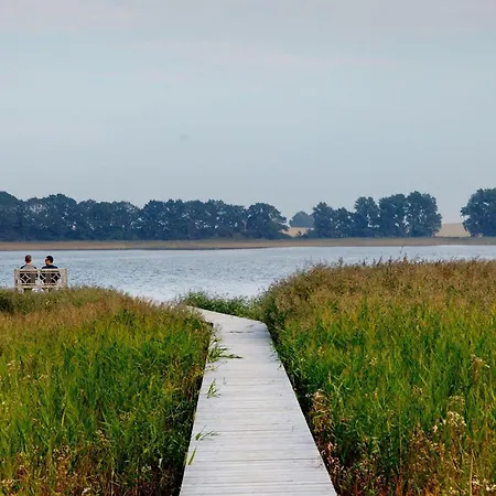 Gutshaus-grubnow-ferienwohnung-3 Apartament Grubnow