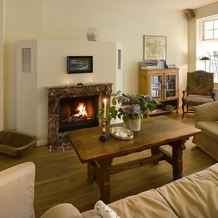 Gutshaus-grubnow-ferienwohnung-3 *